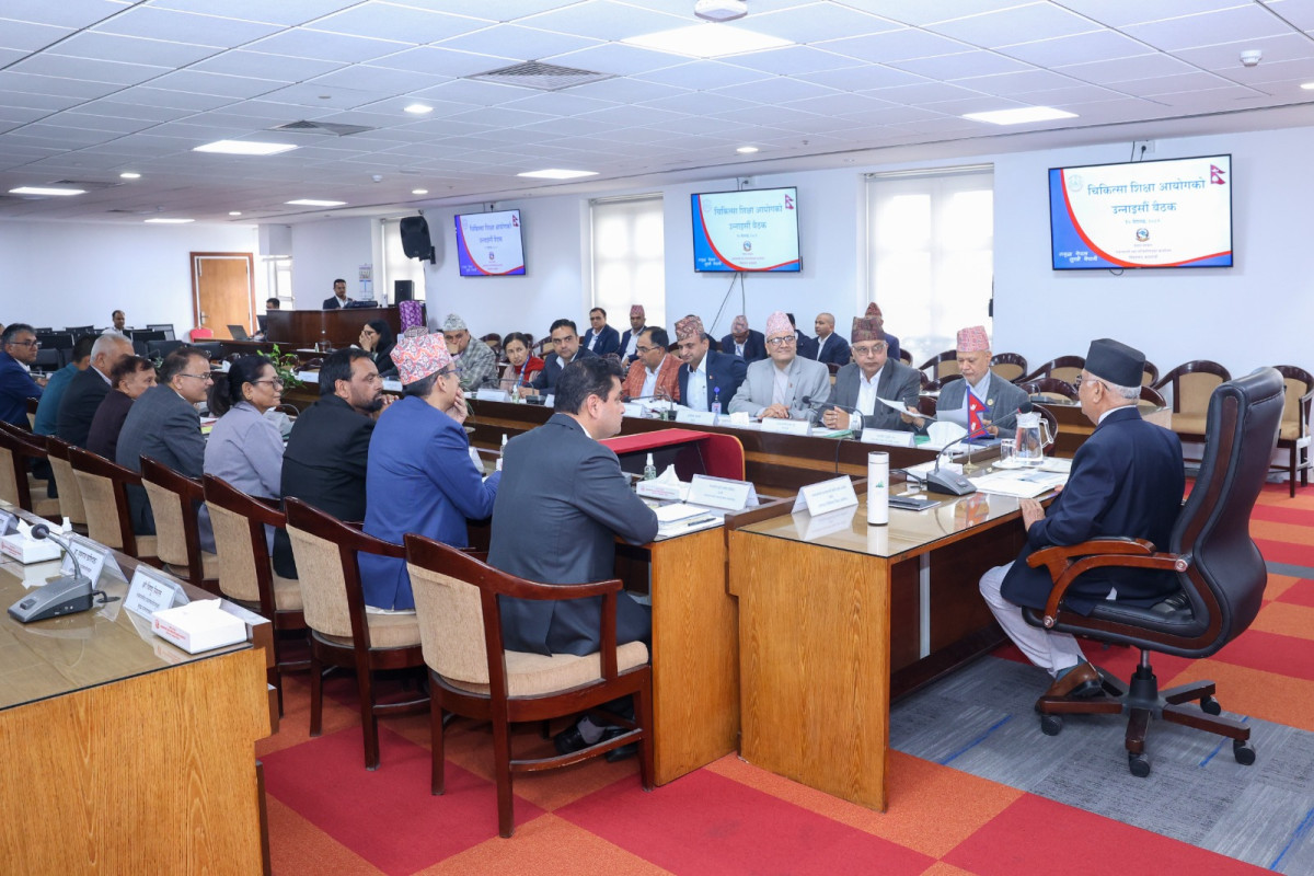 निर्णय भएको मितिदेखि नै बृद्धि गरिएको निर्वाह भत्ता दिइने, चिकित्सकले आन्दोलन फिर्ता लिनुपर्ने