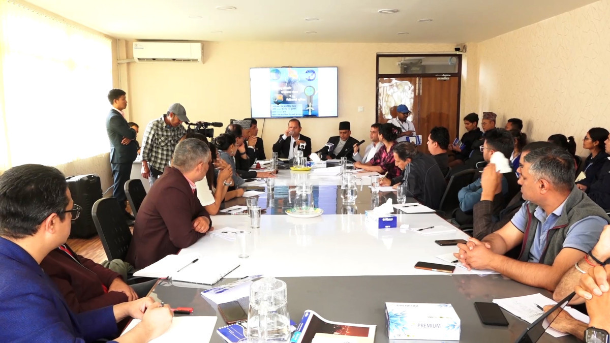 सगरमाथा संवाद हरेक नेपालीको गौरवशाली कार्यक्रम होः सचिव डा. मिश्र