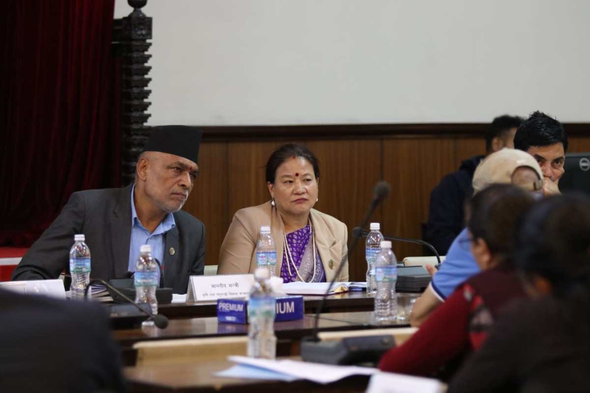 कृषि उपजमा परनिर्भरताको अन्त्य गर्न चक्लाबन्दी खेती गर्नुपर्नेमा सांसदहरुको जोड