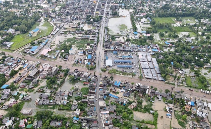 महेन्द्रनगर बजारः एडिबीको सहयाेगमा सौन्दर्यीकरणका कामसँगै थपियो उत्साह