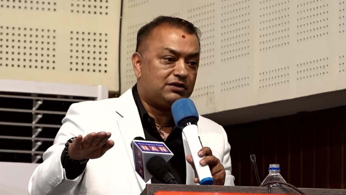प्रधानमन्त्री ओलीको अभिव्यक्तिप्रति गगन थापा भन्छन्ः 'आइन्दा त्यस्ता कुराहरु नदोहोरियोस्'