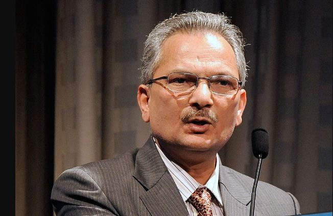 संसद्लाई अल्झाउँदा लोकतन्त्रलाई नोक्सान पुगेको छः डा बाबुराम भट्टराई