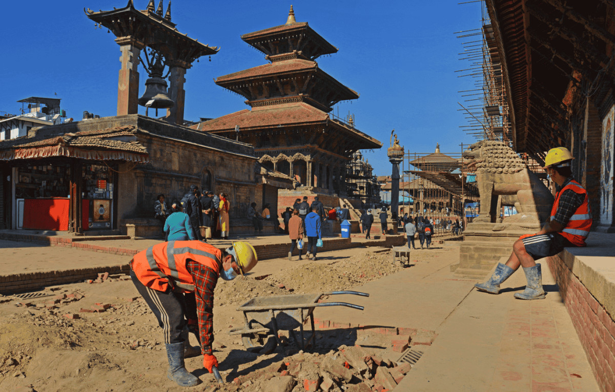 झरिसँगै बग्दै सरकारी बजेटः जेठ महिनामा मात्रै २ खर्ब ८० अर्ब ९६ करोड बजेट सकियो
