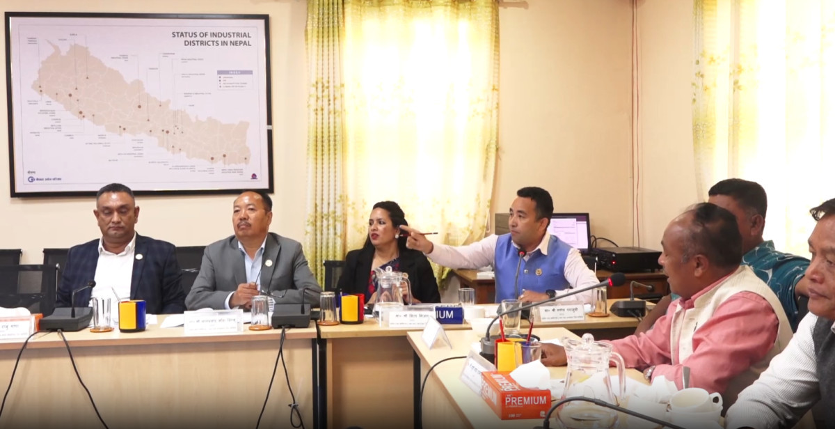 भिजिट भिसा प्रकरणलाई लिएर उद्योग समितिमा सांसदहरुबीच चर्काचर्की