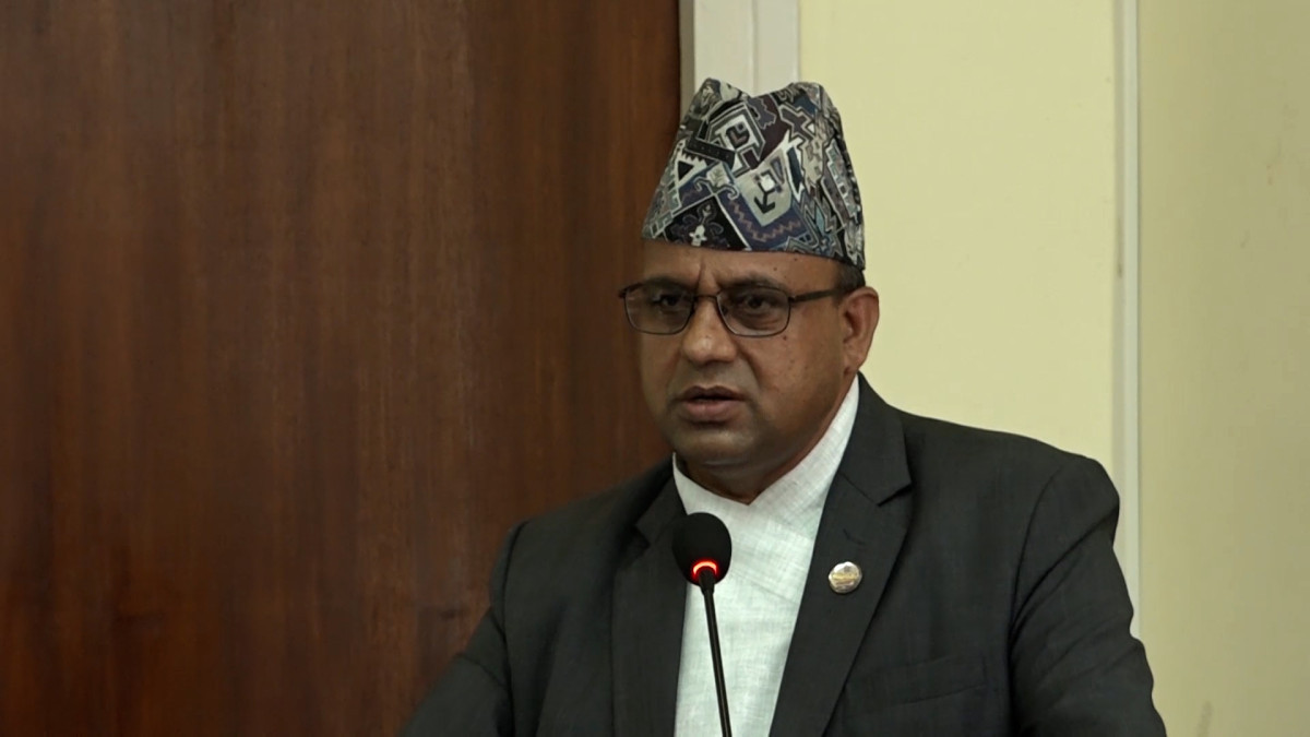 ‘हुनेलाई हुने र नहुनेलाई नहुने’ भन्ने अभियान चलाउनुपर्छः मन्त्री पाण्डे