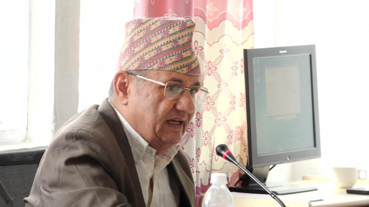 बर्षौंसम्म कानूनविहीन ढंगले मुलुकलाई बन्धक बनाउन मिल्दैनः सांसद आचार्य