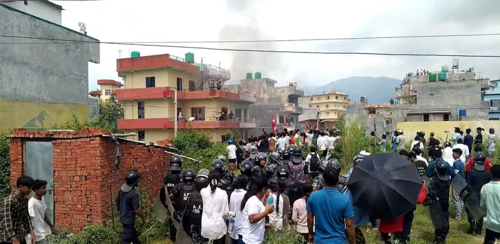 जेनजी प्रदर्शन अपडेटः माओवादी केन्द्रीय कार्यालय पनि जल्यो
