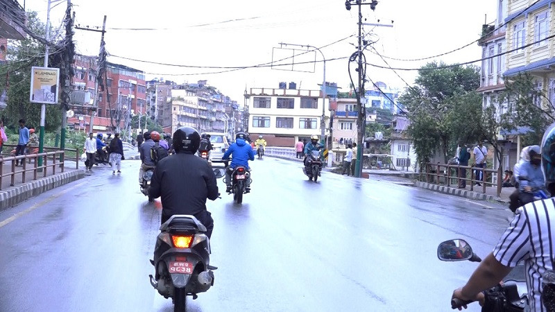 काठमाण्डौ उपत्यकाको जनजीवन क्रमशः सामान्य बन्दै