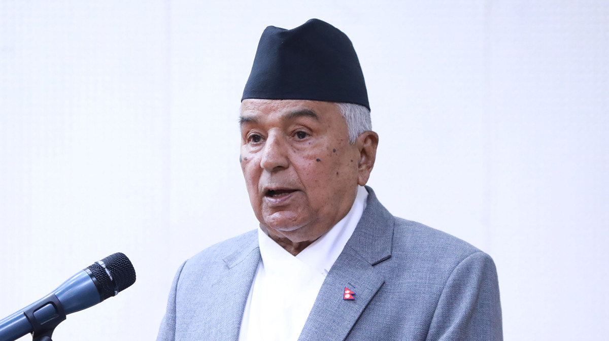 तोकिएकै समयमा निर्वाचन सम्पन्न गराउने काममा सहयोग गर्न राष्ट्रपतिको अपील
