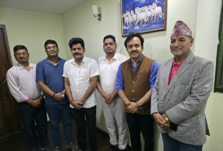 पार्टी नेतृत्वप्रति असन्तुष्टि जनाउँदै जनमतका ६ नेताले दिए सामूहिक राजीनामा