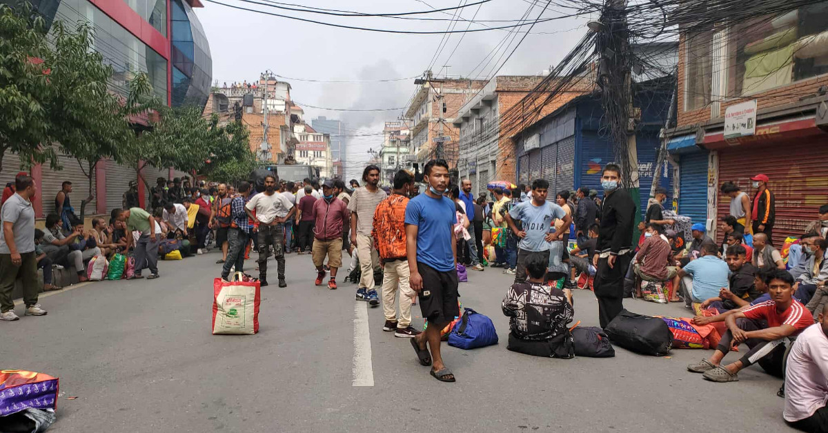 आन्दोलनका क्रममा भागेका छ हजार ३२८ कैदीबन्दी फर्किए