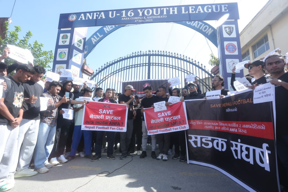 ढेड दशक फुटबलमा बिताउँदा ७÷८ वटा मात्र लिग खेल्न पाएका छौं– फुटबलर
