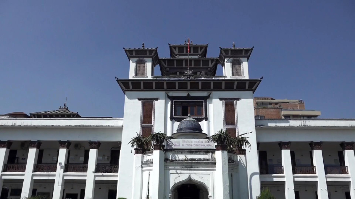 निर्वाचन आयोगमा १२२ दल दर्ता, ७ खारेज, २८ प्रक्रियामै