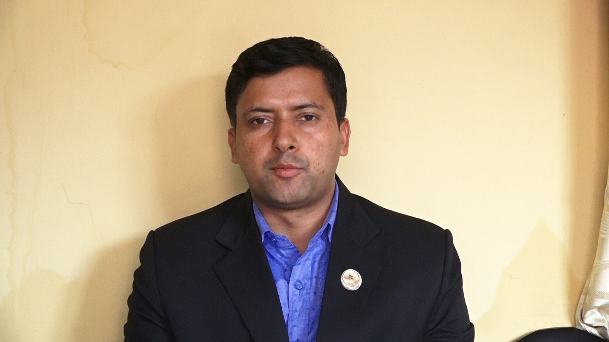 संवैधानिक कमजोरी सच्याउँदै राष्ट्रपतिले संसद् पुनर्स्थापना घोषणा गर्नुपर्छ : महेश बर्तौला