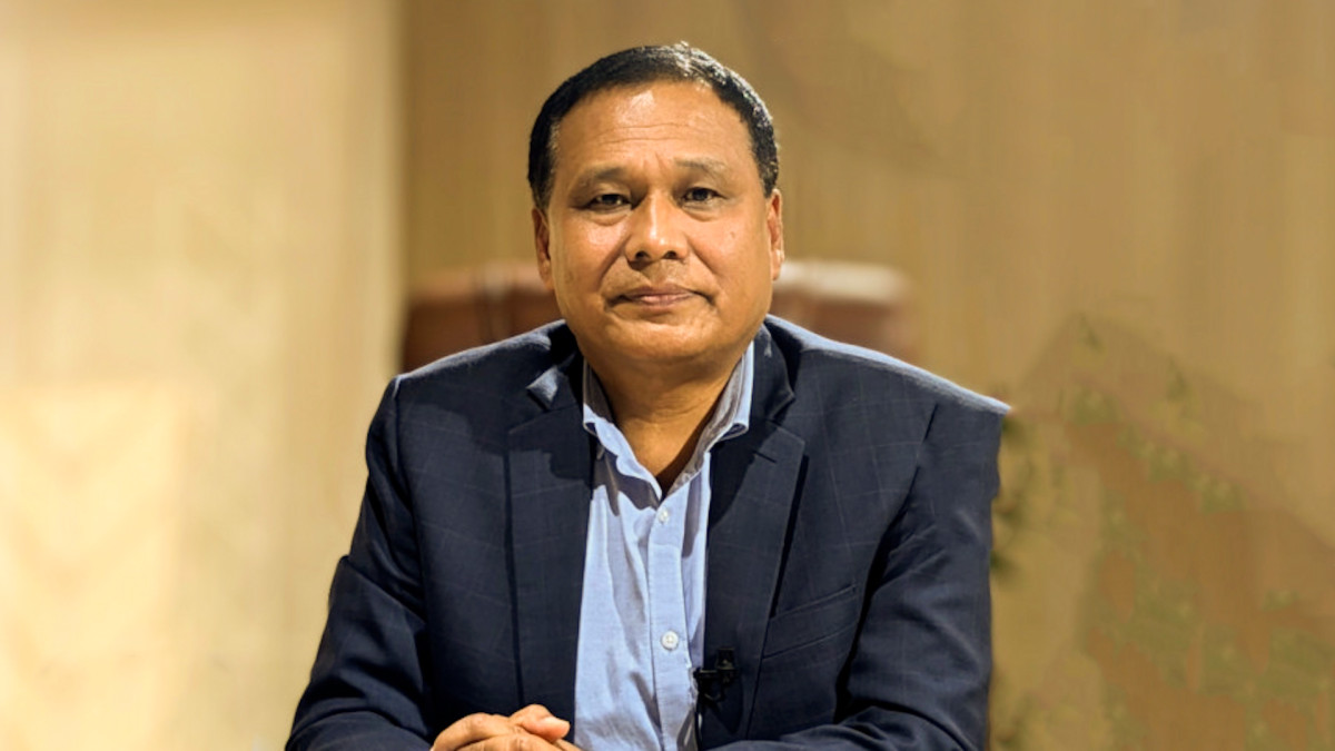 कुलमान घिसिङले तोके स्पष्ट सीमा: परिवारसँग मिल्दैनन् समाचारमा देखिएका व्यक्ति