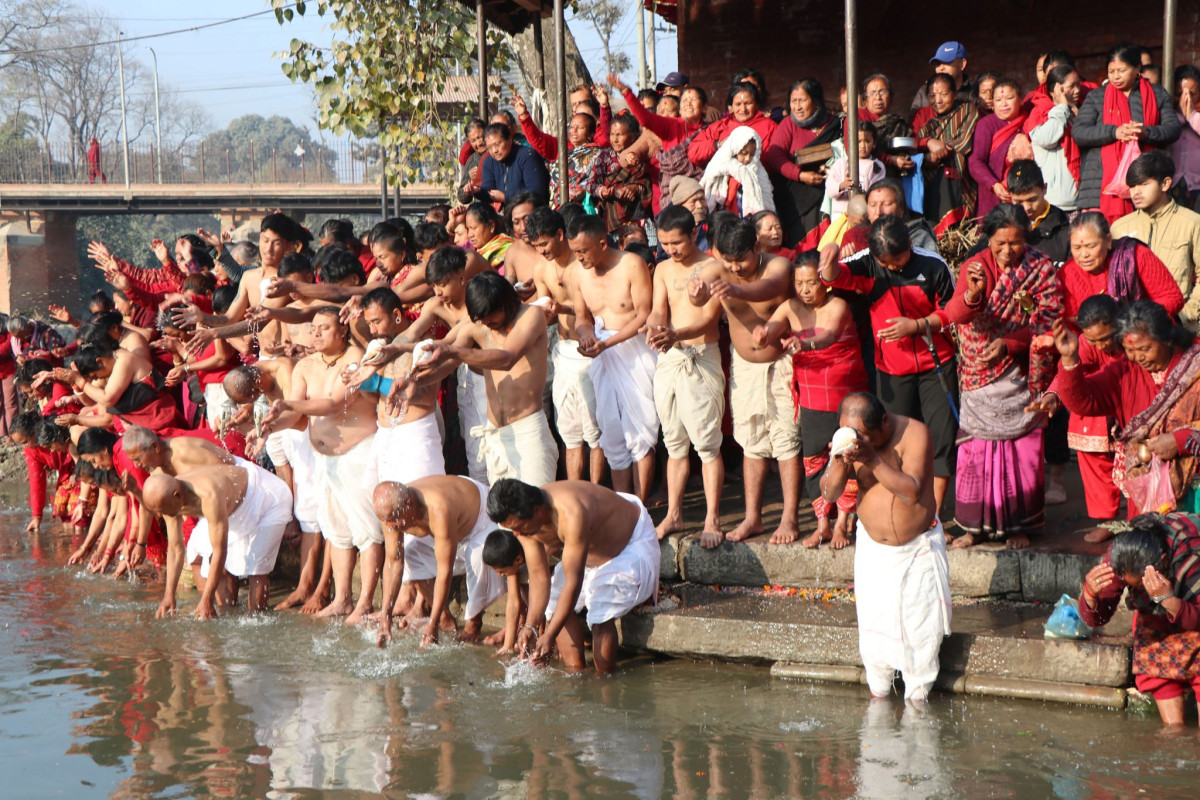 “साँखु सालीनदीमा भव्य माधवनारायण मेला प्रारम्भ”