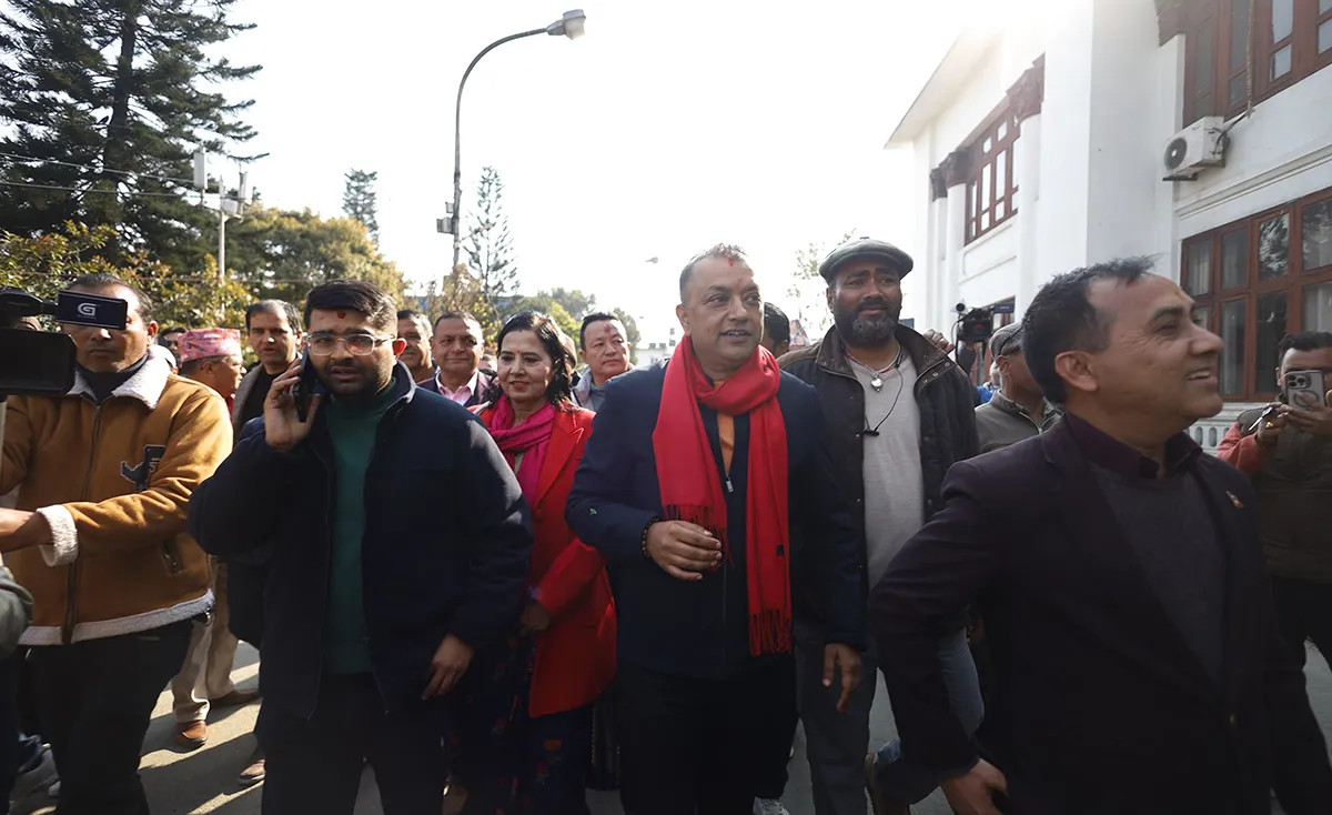 गगन थापा नेतृत्वको कांग्रेस विवरण अद्यावधिकका लागि निर्वाचन आयोगमा