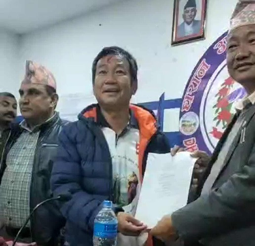 धरान उपमहानगरका मेयर हर्क साम्पाङको राजीनामा, प्रतिनिधिसभा निर्वाचनमा उम्मेदवारी घोषणा