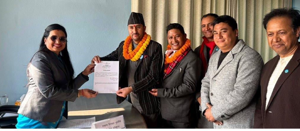 निवर्तमान सञ्चारमन्त्री जगदीश खरेल ललितपुर–२ बाट उम्मेदवारी दर्ता