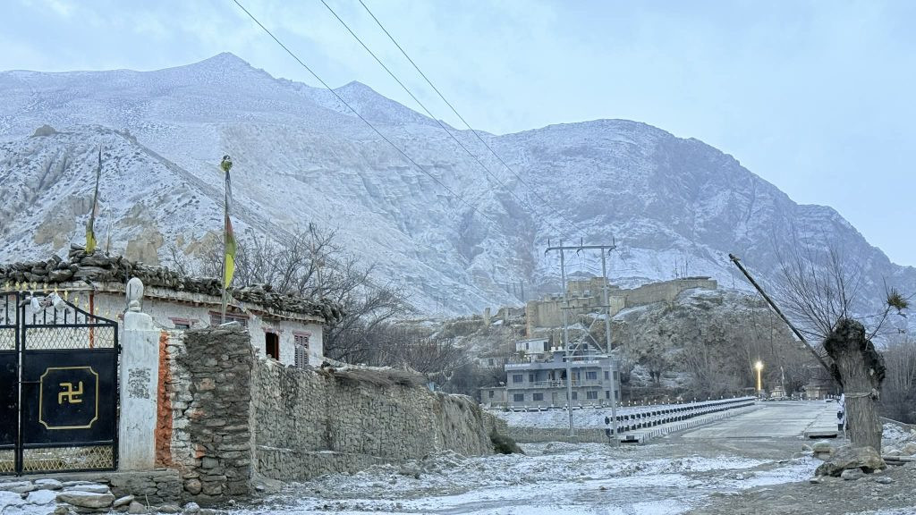 चिसो बढे पनि मुस्ताङमा चुनावी सरगर्मी तीव्र