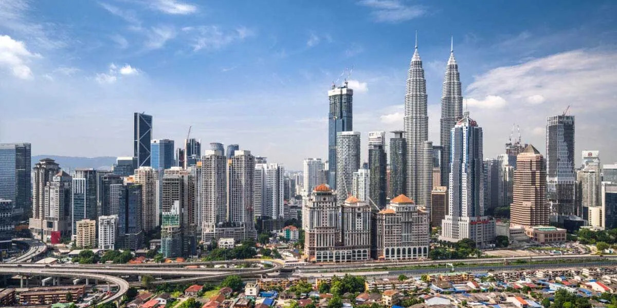 सन् २०२५ मा मलेसिया भित्रीने पर्यटकको संख्या ४ करोड २२ लाख