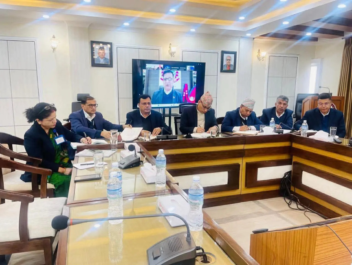 निर्वाचन सुरक्षाबारे गृह मन्त्रालयको सबै सिडिओसँग भर्चुअल बैठक