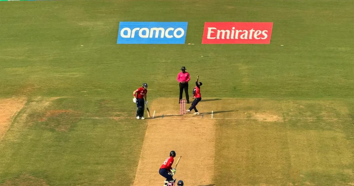 टी–२० विश्वकपमा नेपाल–इङ्ल्याण्ड खेल जारी, दीपेन्द्रसिंह ऐरीद्वारा चौथो विकेट