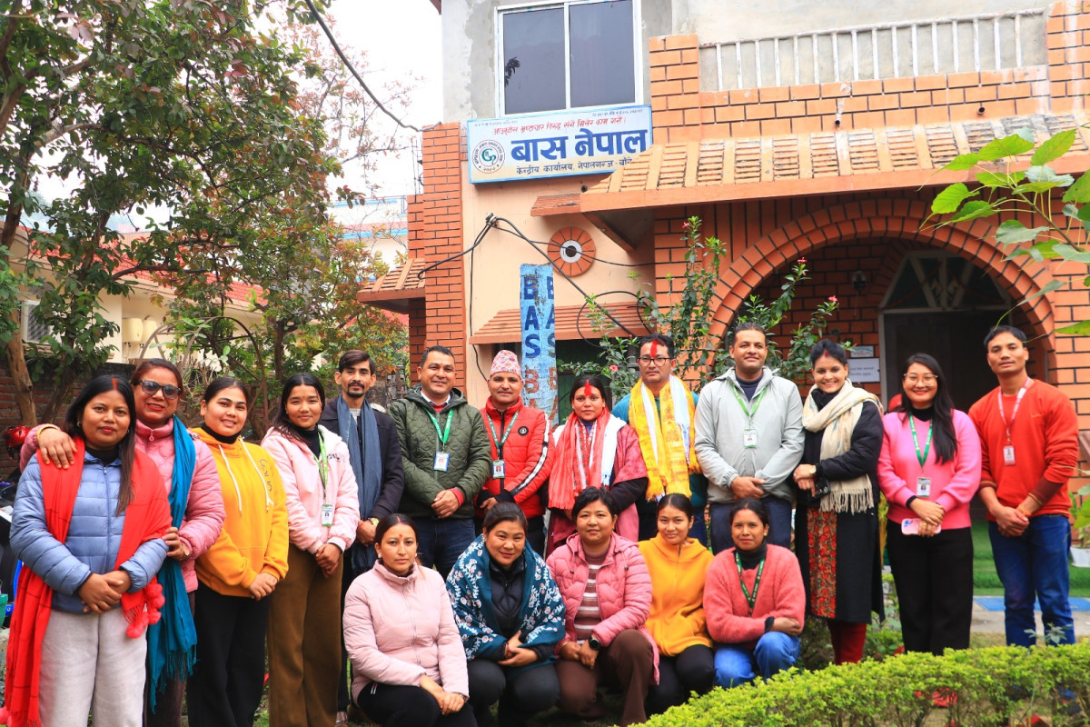 बास नेपालद्वारा दुई कर्मचारीलाई सम्मानसहित बिदाइ