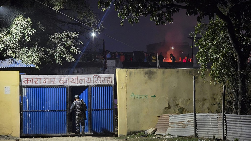 सिरहा कारागारमा तनाव, बोलाइयो सुरक्षा समितिको बैठक
