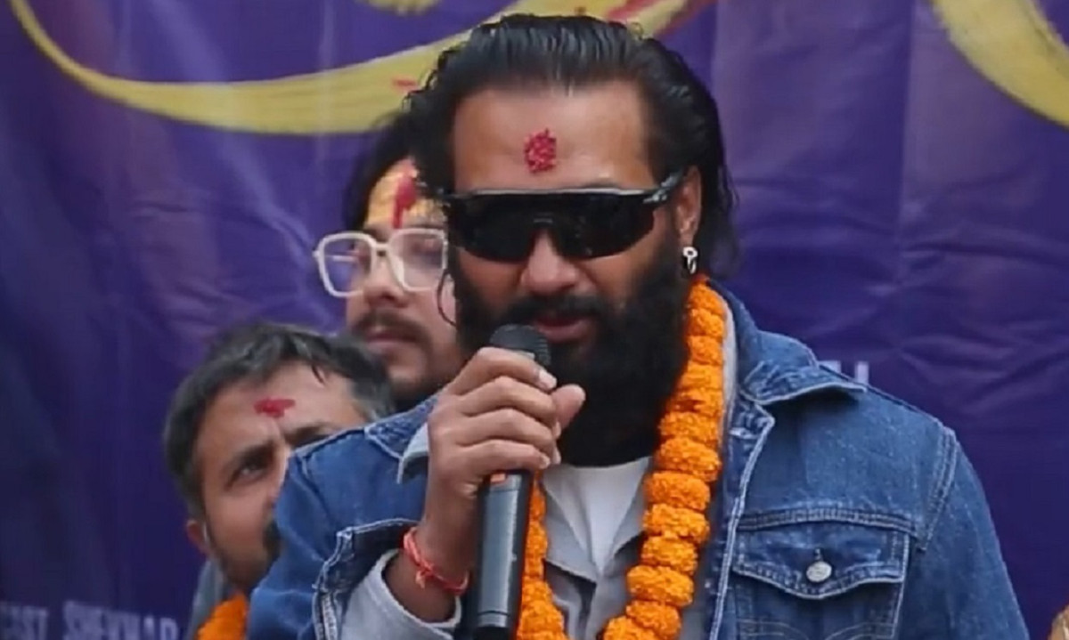 निखिल उप्रेतीले राजनीति नगरी कला क्षेत्रमा योगदान दिने प्रतिबद्धता व्यक्त गरे