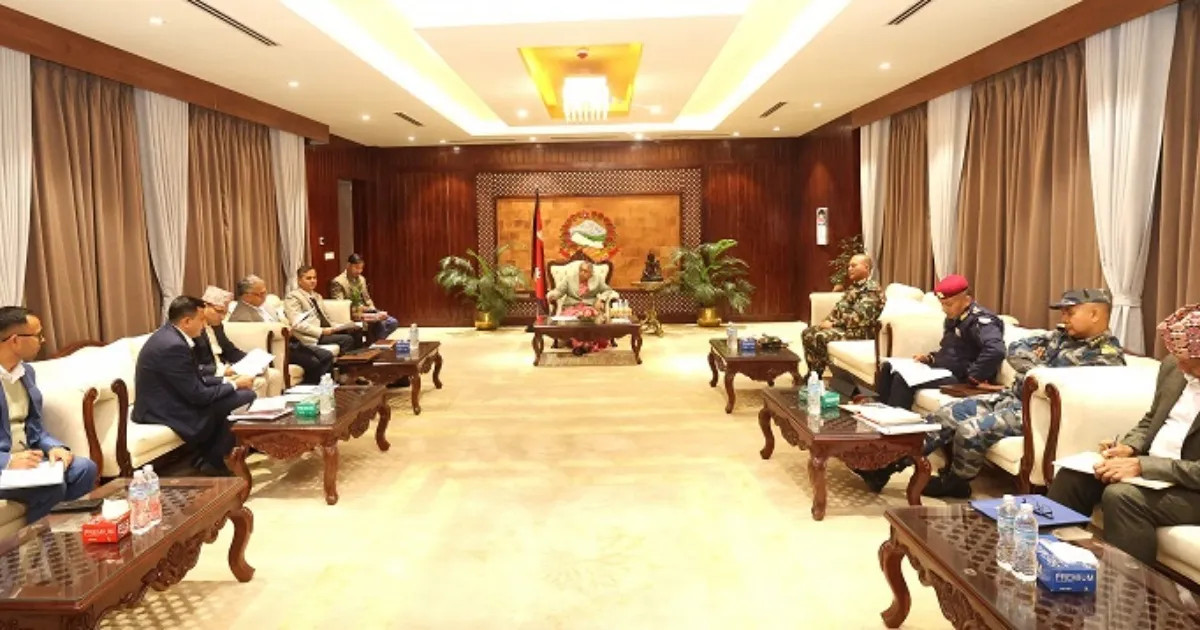 फागुन २१ को निर्वाचन: चार सुरक्षा निकायका प्रमुखद्वारा प्रधानमन्त्रीलाई ब्रिफिङ