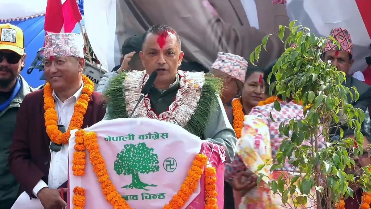गगनकुमार थापाः संविधानको रक्षा र स्थायी सरकारका लागि निर्वाचन अनिवार्य