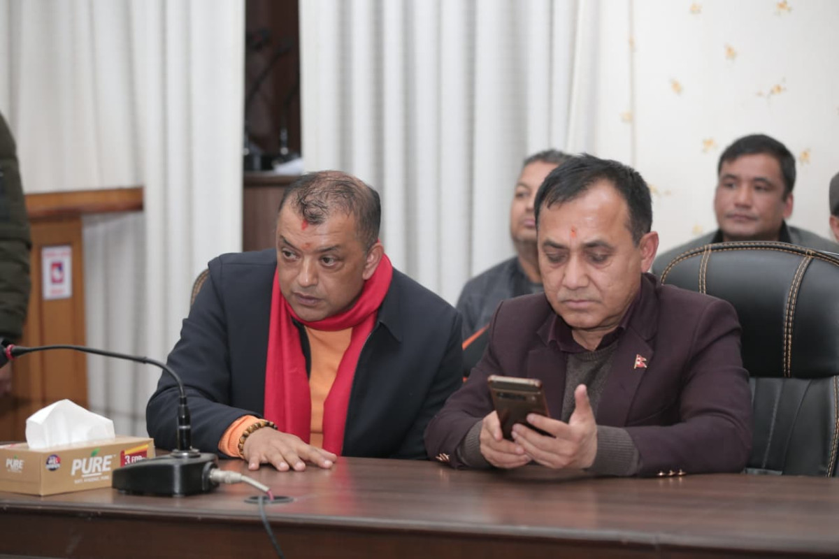 कांग्रेस कार्यसमिति बैठक उपसभापति शर्माले चलाउने, सभापति थापाको राजीनामा अस्वीकृत गर्ने तयारी