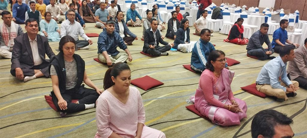 रास्वपा सांसद अभिमुखीकरण: दोस्रो दिन योग–ध्यानबाट सुरू, आज समापन मन्तव्य रवि लामिछाने ले दिने