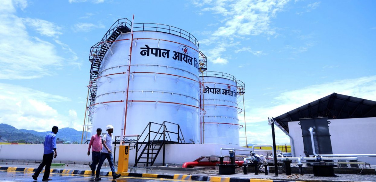 एघार दिनमै बढ्यो पेट्रोलियम पदार्थको मूल्य, काठमाडौँमा पेट्रोल प्रतिलिटर १८७ रुपैयाँ