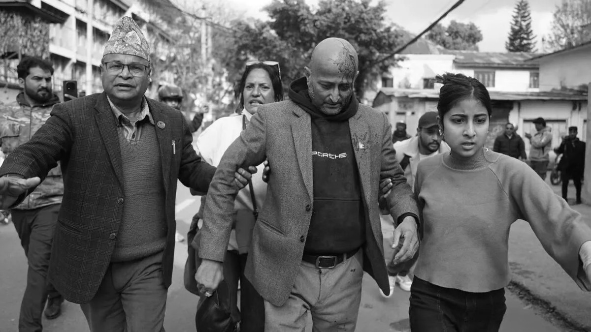 माइतीघर–बबरमहलमा प्रदर्शन उग्र, प्रहरीद्वारा लाठीचार्ज