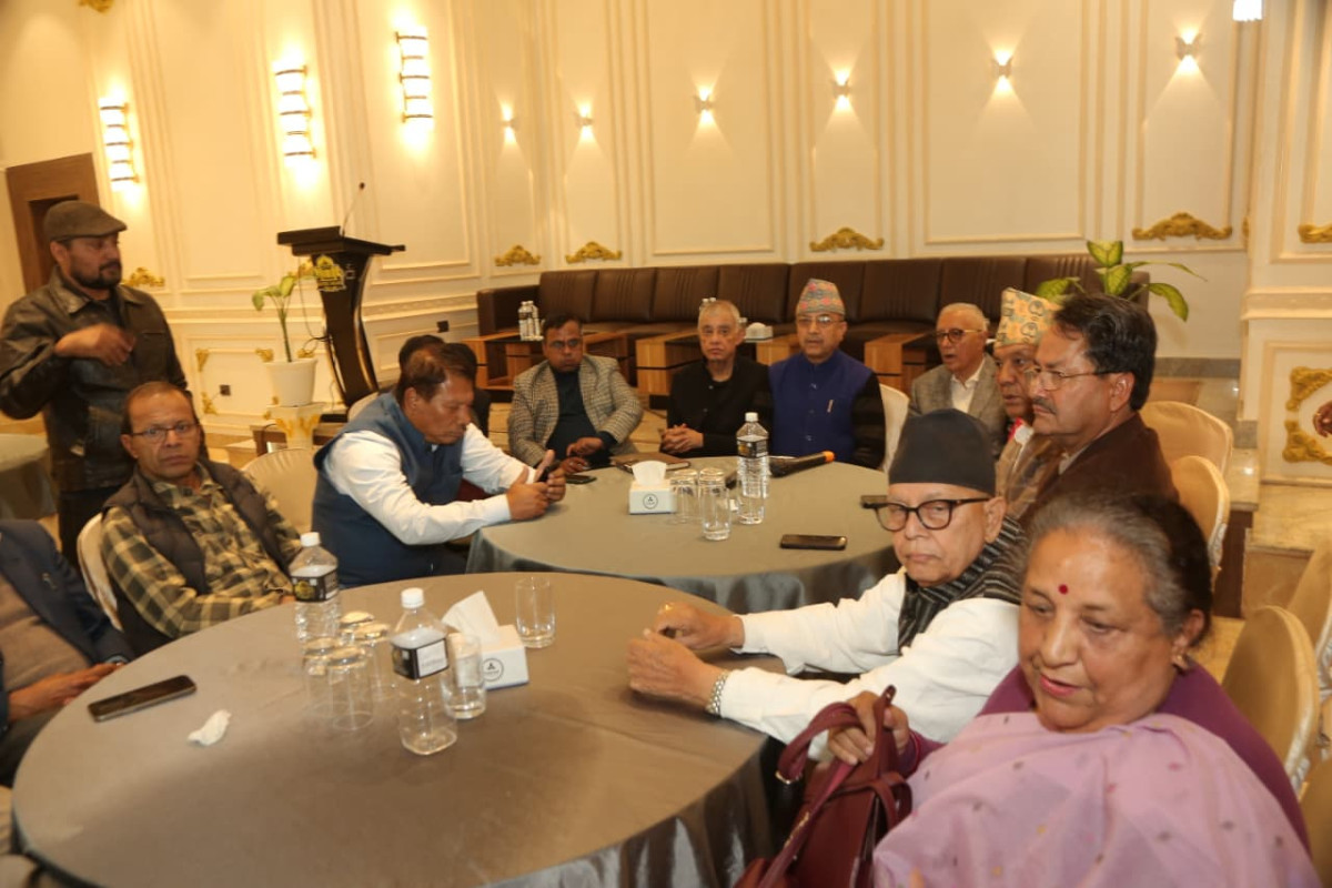 काँग्रेसको संस्थापन इतर पक्षको केन्द्रीय समिति बैठक जारी