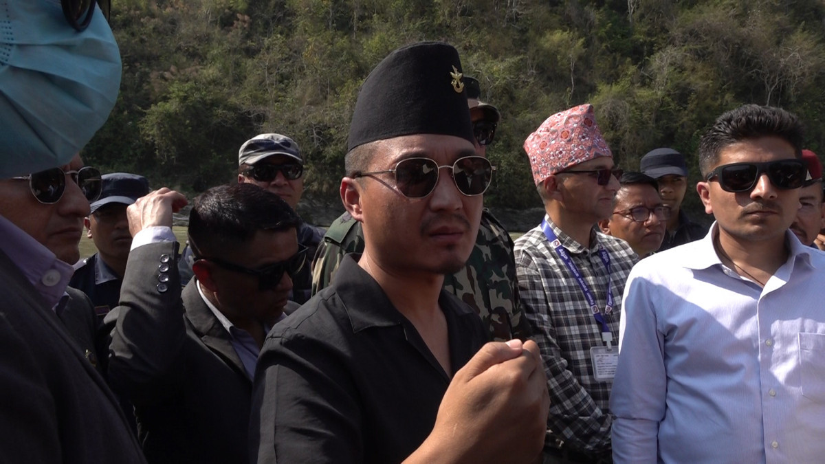 सीमापार अपराध र तस्करी नियन्त्रणबारे गृहमन्त्री र सांसदबीच छलफल