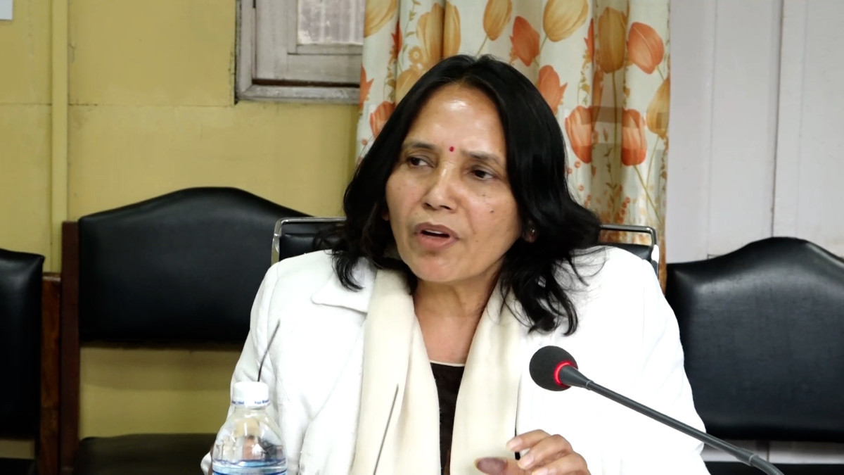 संसदप्रति अनुदार भएको भन्दै सरकारको आलोचना
