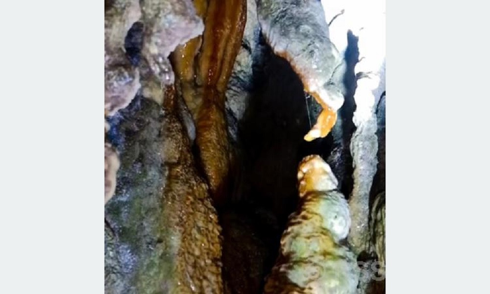 पर्यटक र पूर्वाधारको पर्खाइमा ‘पाउद्वार मुर्ताला धार्मिक गुफा’