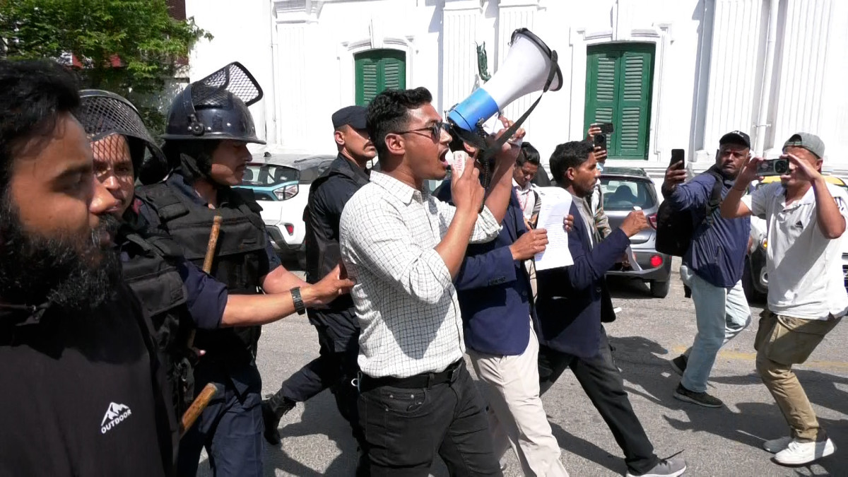 पेट्रोलियम मूल्य घटाउन जेन–जी अभियानको दबाब, आयल निगमलाई पाँच बुँदे ज्ञापनपत्र