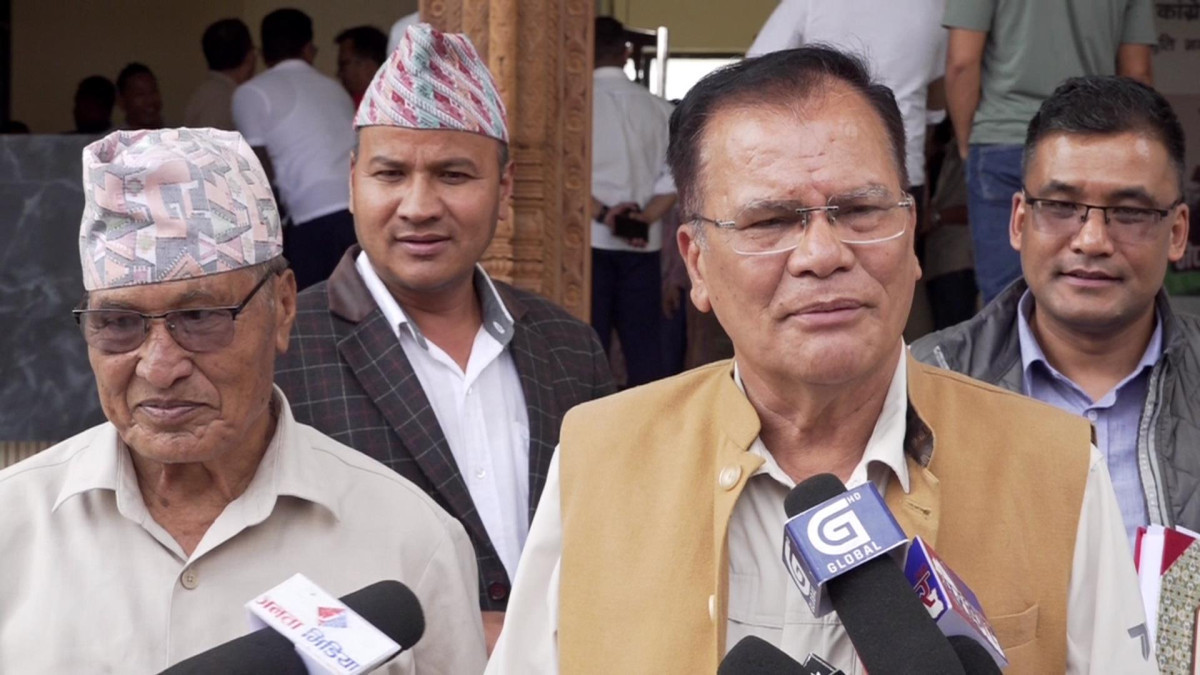 पेट्रोलियमको मूल्यवृद्धि र सुकुम्बासी समस्यामा सरकारलाई कांग्रेसले गरायो ध्यानाकर्षण