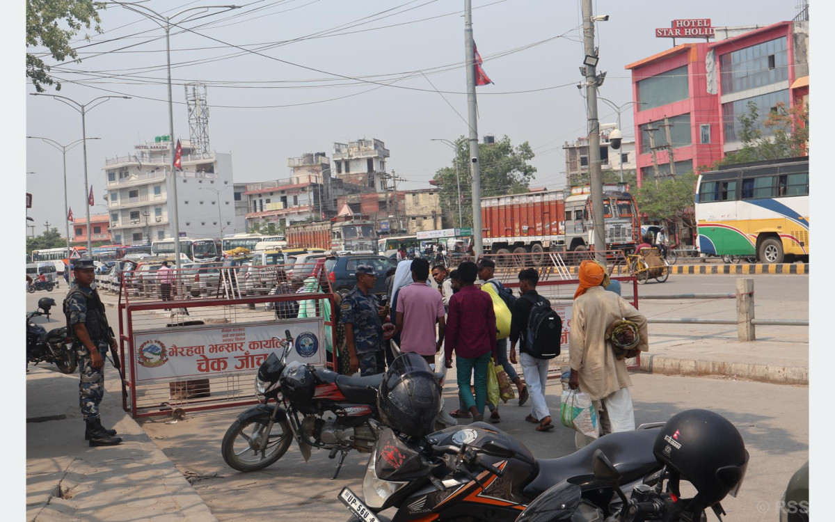 सीमामा भन्सार कडाइः महेन्द्रनगरमा चहलपहल बढ्यो, वनबासा सुनसान