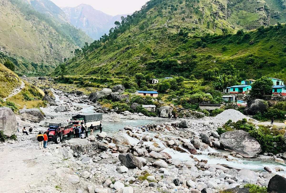 म्याग्दी नदी कटान नियन्त्रण आयोजना थालियो