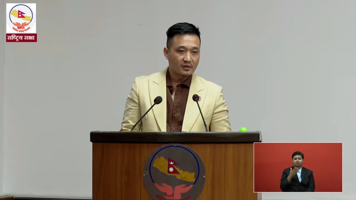 गृहमन्त्री गुरुङको दाबी : ‘गणेश नेपालीको मोटरसाइकलमा ट्राफिकले होइन, महानगर प्रहरीले ह्वील लक गरेको हो’
