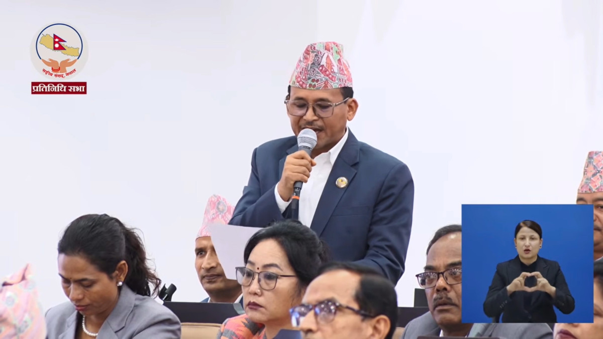 चिकित्सा शिक्षा आयोगमा निर्देशक नियुक्ति नहुँदा प्रवेश परीक्षा अन्योलमा : सांसद मल्ल