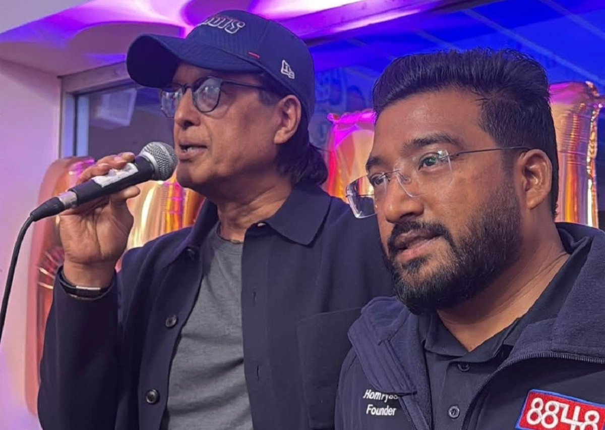 राजेश हमालको पहलमा बाढीपीडितका लागि २१ लाख संकलन