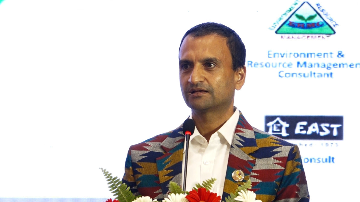 ‘पूर्वाधारमा लगानी बढाएर उत्पादन प्रणालीसँग जोड्नुपर्छ’: आशिष गजुरेल