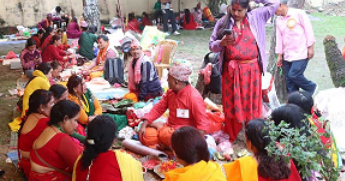 टेकुको ऋषेश्वर महादेव मन्दिरमा व्रतालुको भीड