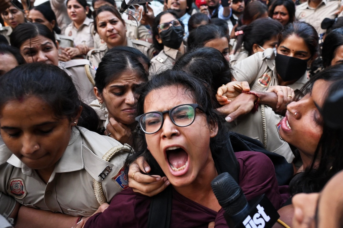 भारतमा प्रदर्शनकारीविरुद्ध कम्तीमा तीन मुद्दा, १७ सामाजिक सञ्जाल खातामाथि कारबाही